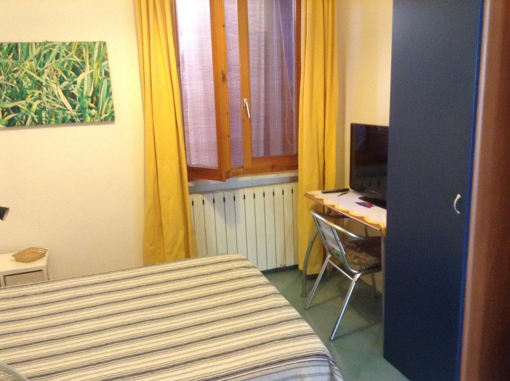 Casa Fornaciari Bed & Breakfast Viareggio Exterior photo
